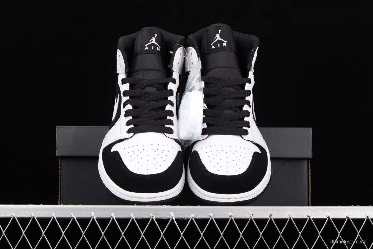 Air Jordan 1 Mid black and white panda basketball shoes 554724-113