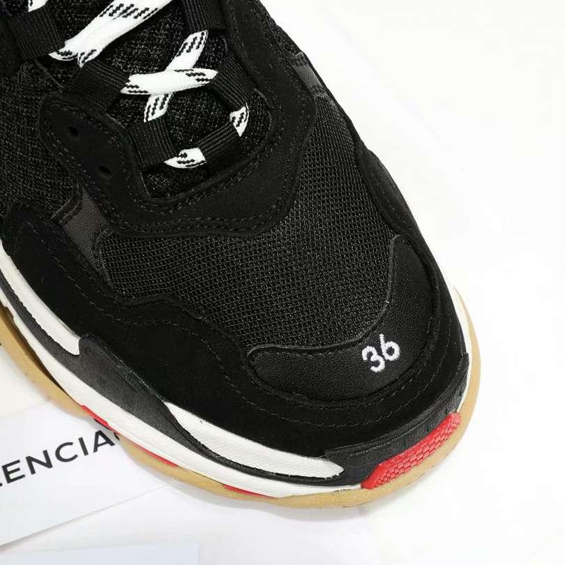 Men/Women Balenciaga Triple S Sneaker Black Item 6380400