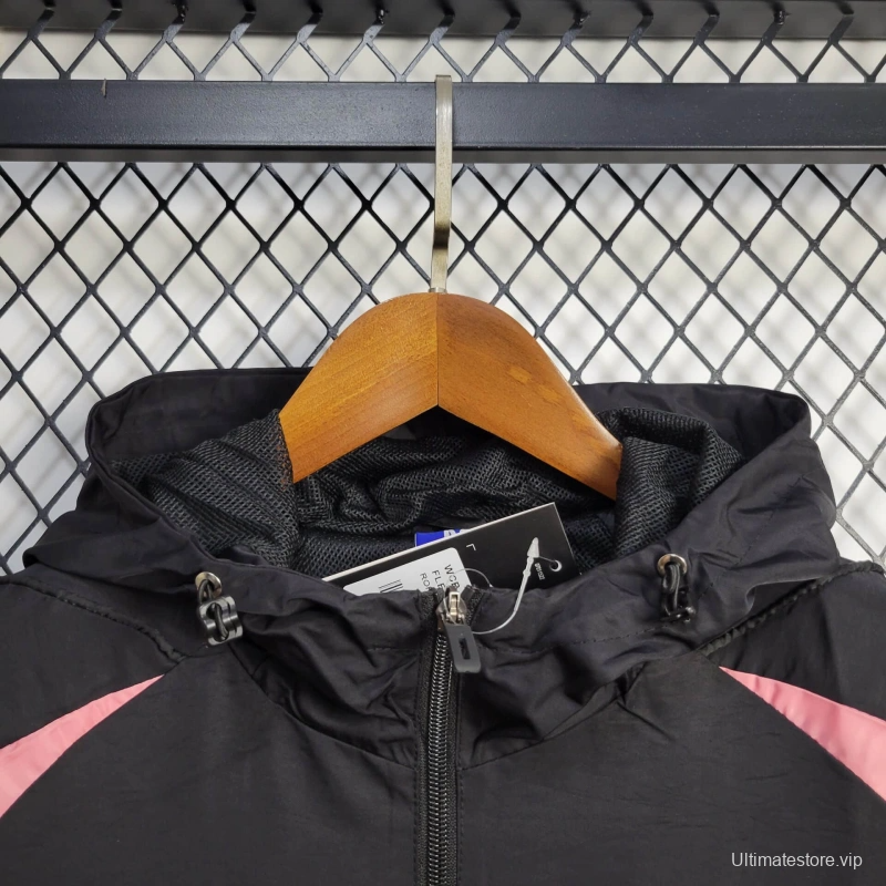 25/26 Bayern Munich Jacket Black Windbreaker