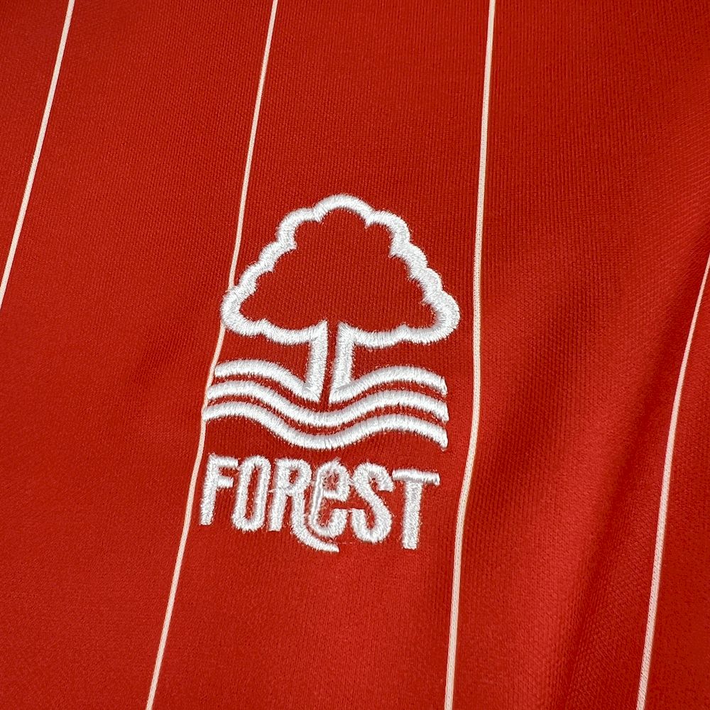 1982/84 Retro Nottingham Forest Home Jersey